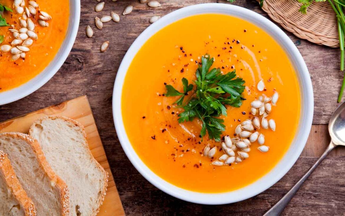 Caldo de Abóbora com Gengibre